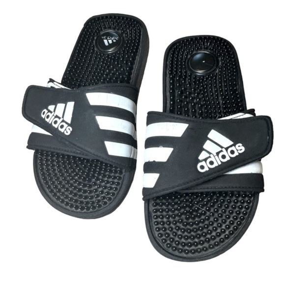 UNISEX ADIDAS ADISSAGE SLIDE SANDALS, SIZE 4 - Picture 1 of 5